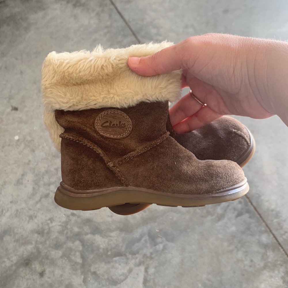 Clarks first size 5 1/2 boots